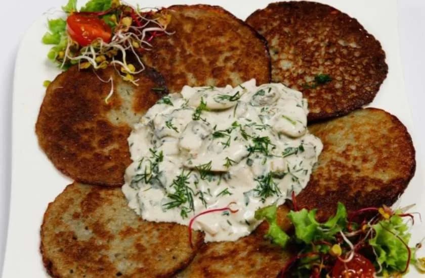 Potato Pancakes with Champignon Sauce