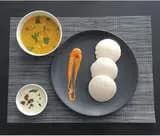 Plain Idli 3 szt.