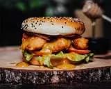 Chicken Burger z Sosem Musztardowo-Miodowym