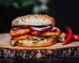 Chicken Burger z Sosem Słodkie Chilli