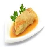 Gołąbek Tradycyjny z sosem pomidorowym