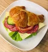 kanapka ser i salami