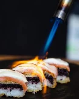 Salmon black & white crispy rice