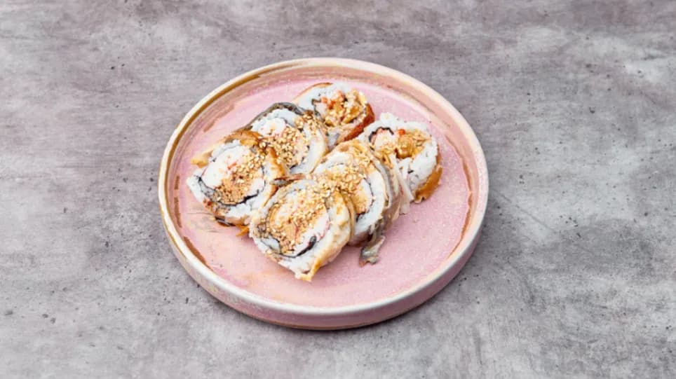 Hot Roll z paluszkiem krabowym, węgorz