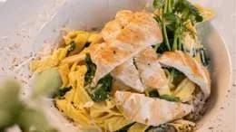 Makaron Spinaci Pollo