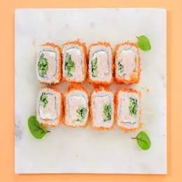 California masago, w środku: sałatka krabowa / serek / mayo 8 szt.