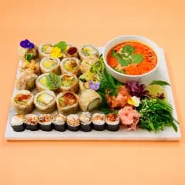 Lunch (4) Box 24szt.