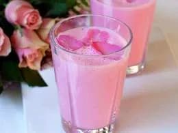 Rose lassi