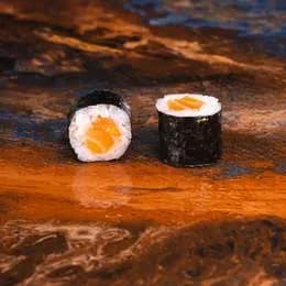 Hosomaki z łososiem