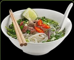 Zupa Pho z wołowiną