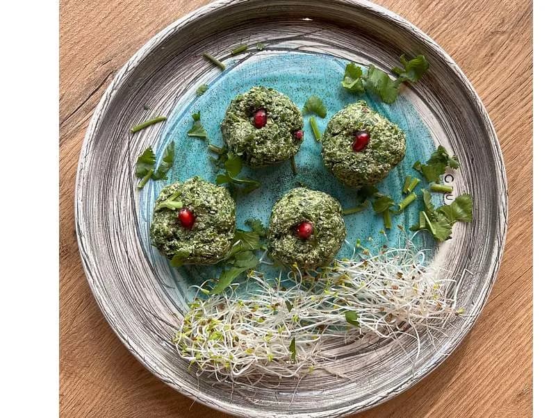 PHALI ZE SZPINAKIEM (100g)