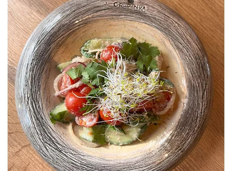 SAŁATKA GRUZIŃSKA Z PASTĄ (350g)