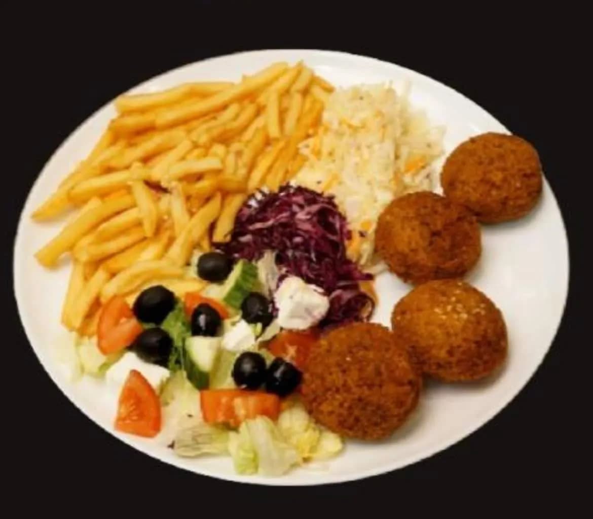 Falafel na telerzu