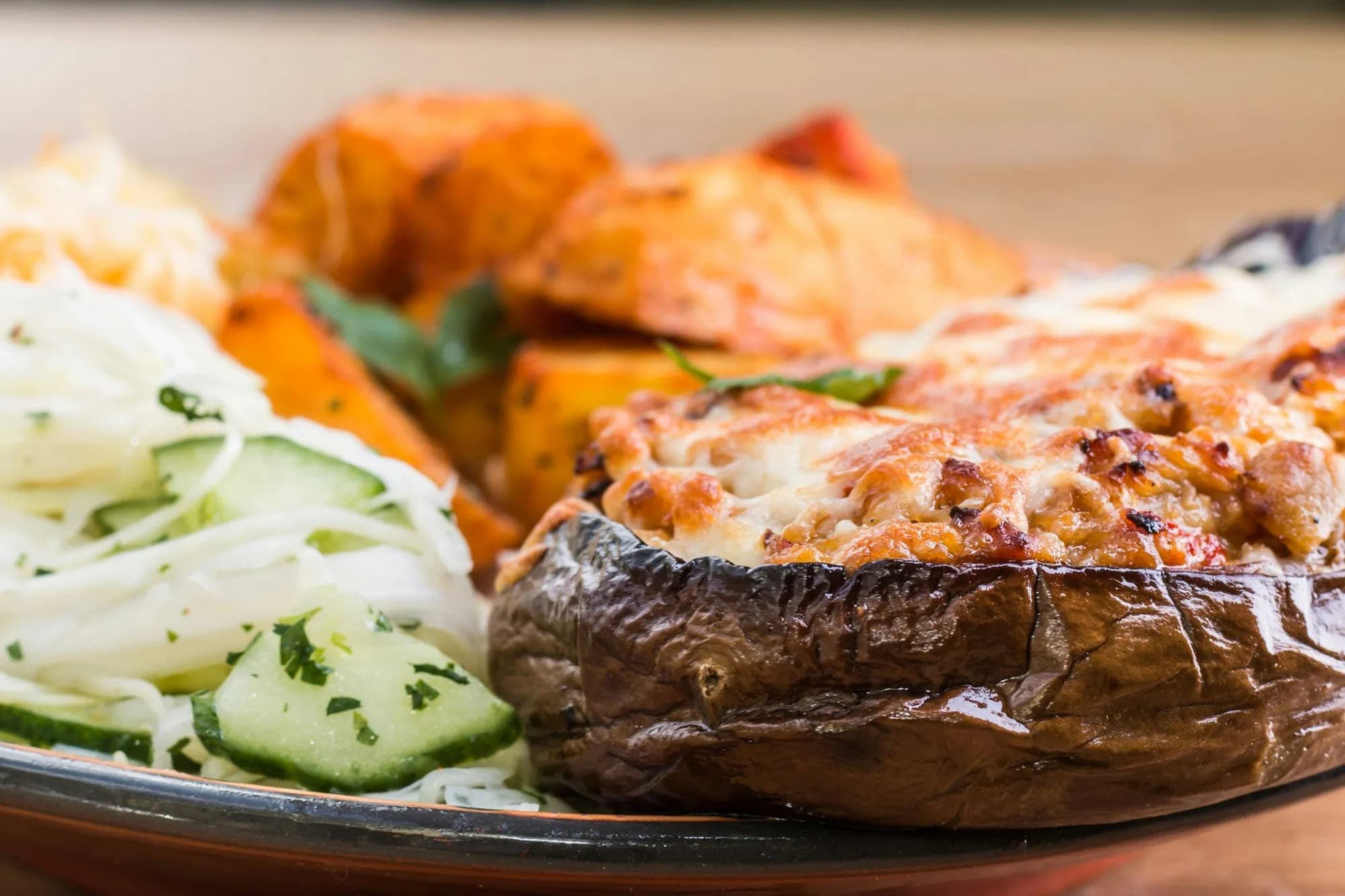 Bakłażan faszerowany