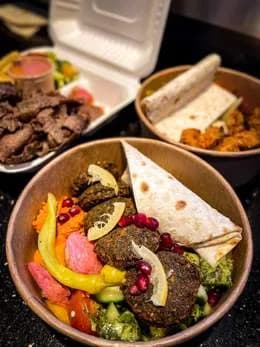 Falafel / Hummus