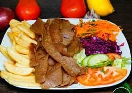 Kebab na talerzu