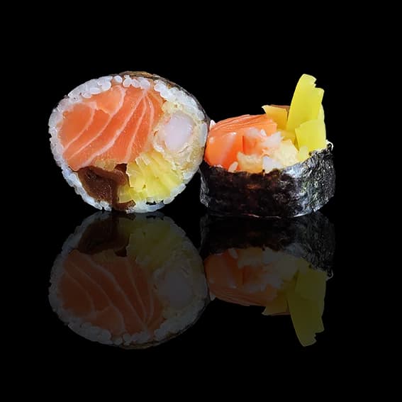 Krewetka w tempurze i łosoś surowy