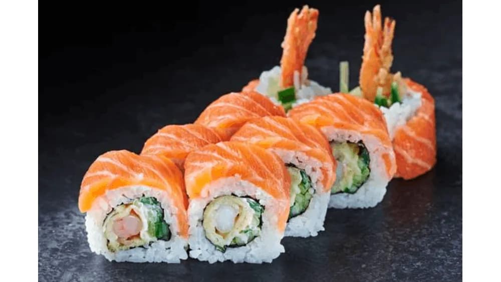 Golden California Maki Krewetka w Tempurze (8 sztuk)