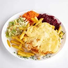 Kotlet schabowy zapiekany z serem i pieczarkami