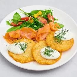 Placki z łosośem ziemniaczane