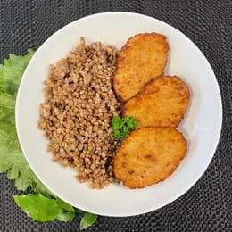 Kotleciki z kurczaka 3 szt. z przystawką do wyboru