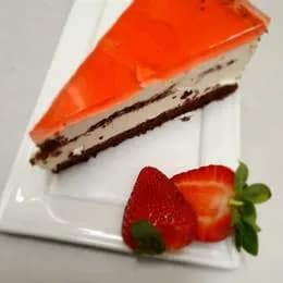 Sernik na zimno z galaretką