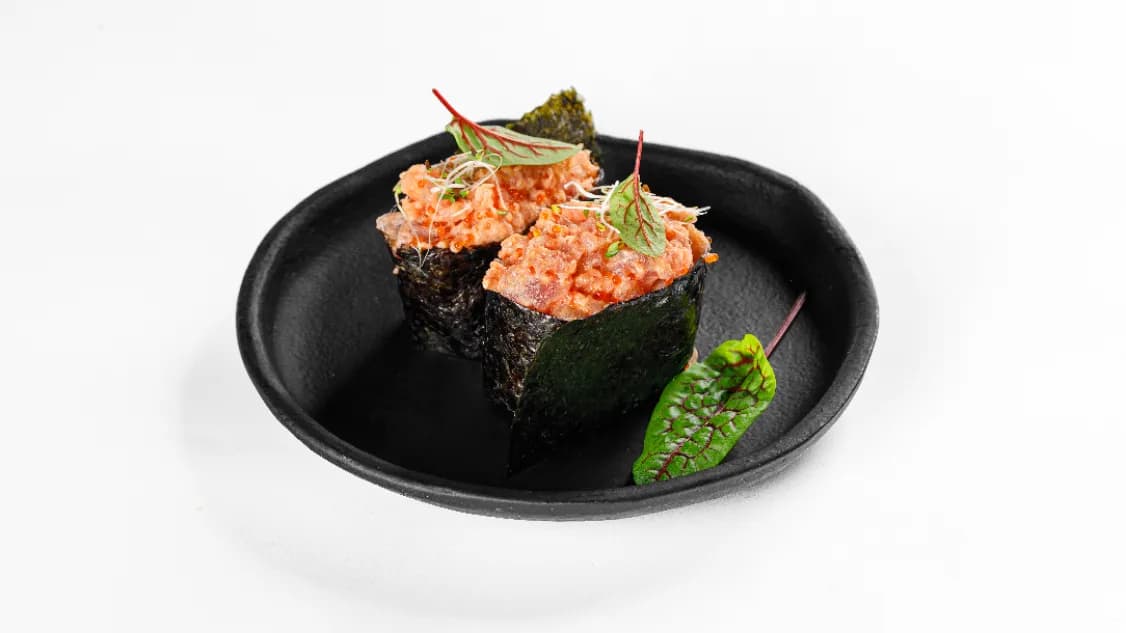 Gunkan tuńczyk 2 szt