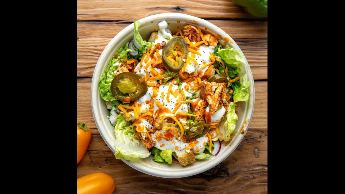 Sałatka buffalo chicken