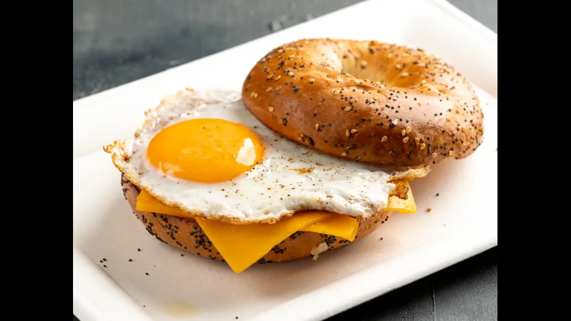 Bagel Buffalo Chicken, Egg, & Cheese