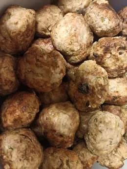 Pulpety w sosie pomidorowym 2szt