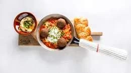 Shakshuka & falafel