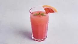 Sok świeżo wyciskany-grapefruitowy