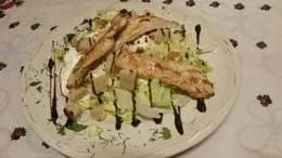 Sałatka z grillowanym kurczakiem