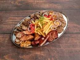 Półmisek Balkan Grill dla 4 osób