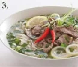 Zupa Pho z kurczakiem mała porcja