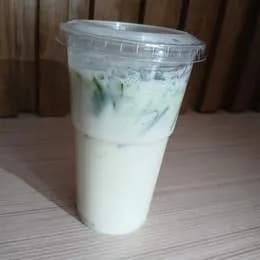 Tan jogurt ormianski z ogorkiem i kolendra