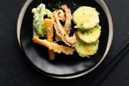 Warzywa w tempurze (marchewka, cukinia, papryka)