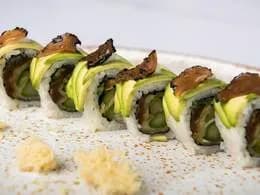 California specjalne szparag w tempurze w awokado z truflą