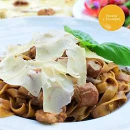 Pasta z kurczakiem i borowikami