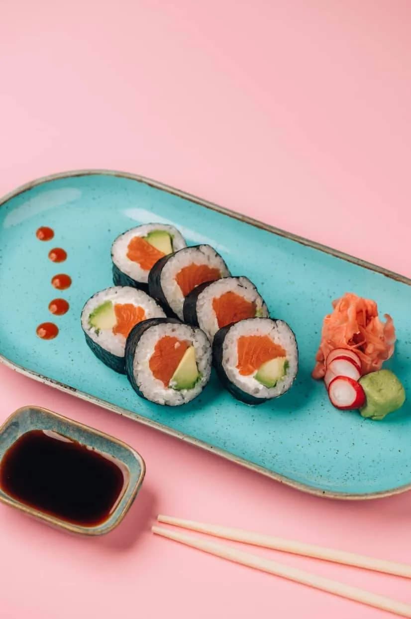 Futo Maki - Łosoś, serek, awokado