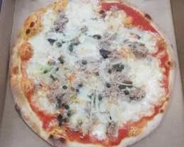Pizza Tonno