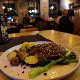 Stek Wołowy z Sezonowanego Antrykotu z Grilla (200 g)