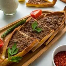 Kiymali Pide