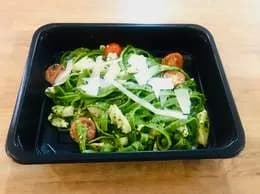 Tagliatelle zielone z pesto bazyliowym