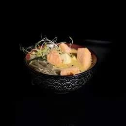 Miso z łososiem i makaronem soba 300 ml