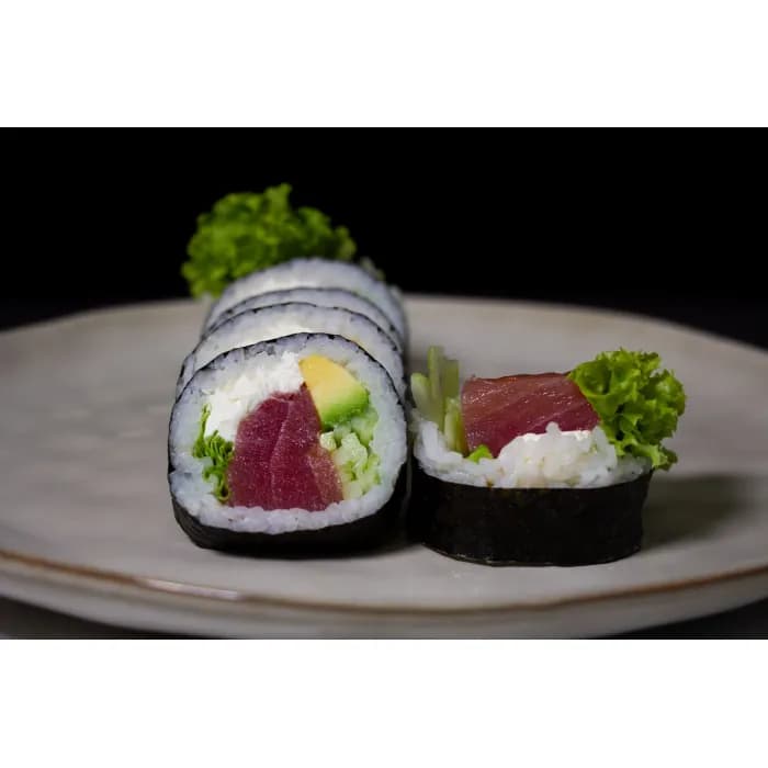 Futomaki z tuńczykiem