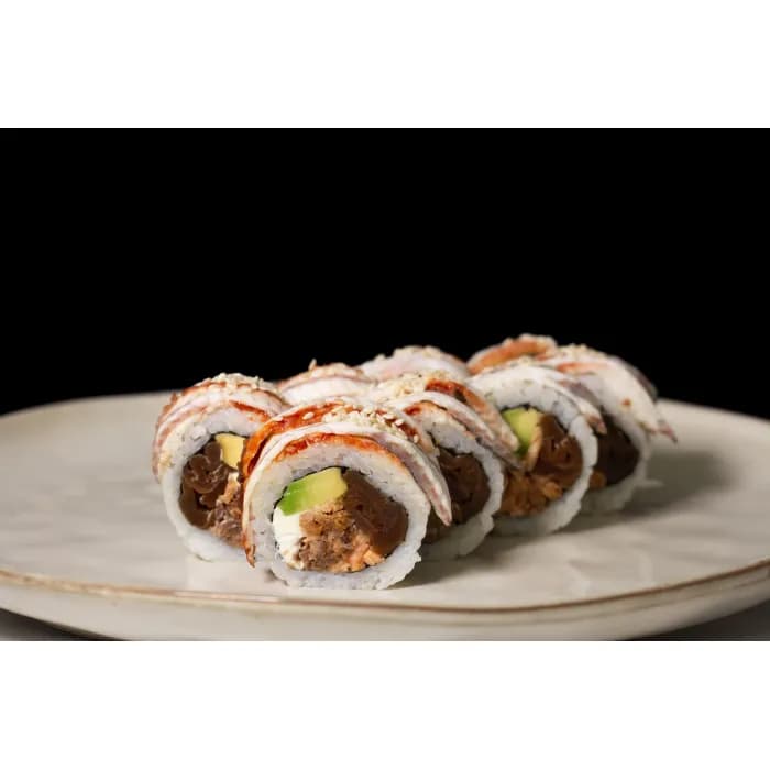 Pieczony Losos z Węgorzem