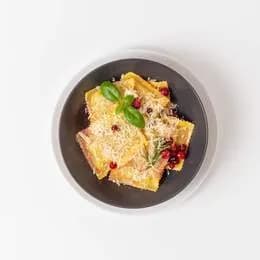 Ravioli z kaczką i żurawiną