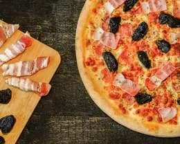 Pizza Śliwka z Boczkiem 33cm