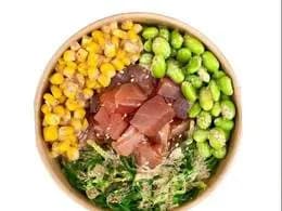Poke bowl z tuńczykiem